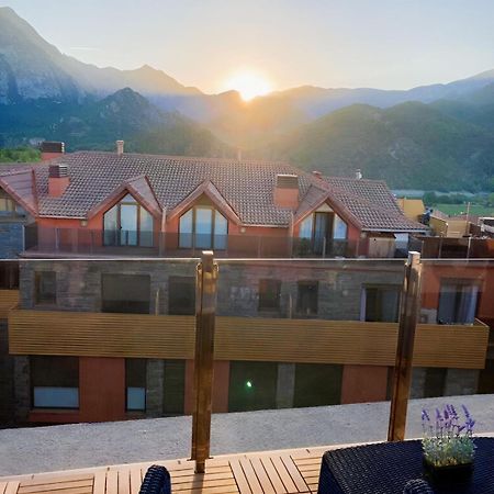 Apartament Duplex Amb Vistes Al Pirineu Catala Coll de Nargó المظهر الخارجي الصورة