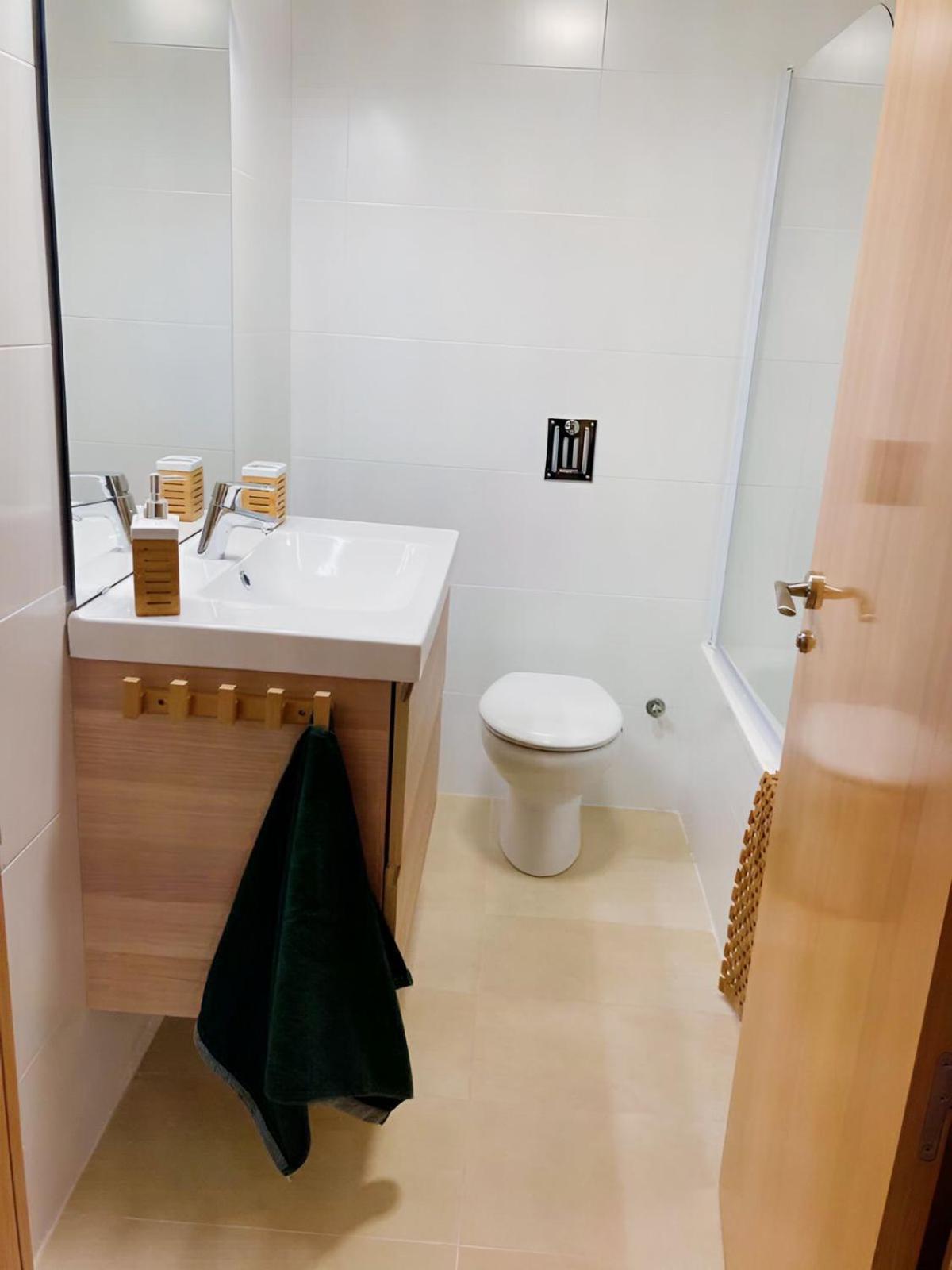 Apartament Duplex Amb Vistes Al Pirineu Catala Coll de Nargó المظهر الخارجي الصورة